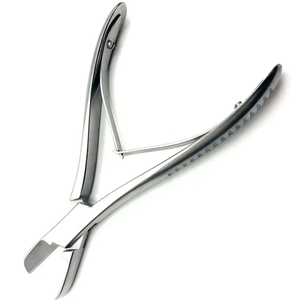 Pinzas de Corte Óseo Premium Liston, Acero Inoxidable, Cortador de Huesos Ortopédico de Acción Simple, Instrumentos Quirúrgicos con Certificación CE ISO - Product Image 2