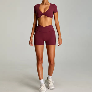 Wholesale Famous Brand Solid Breathable Yoga Pilates Stretch Seamless Ribbed Crew Neck Mid Front Eco-Friendly <b>Spandex</b> Mid <b>Shorts</b> - Product Image 1