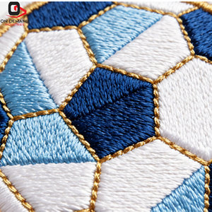 Écussons brodés professionnels 3D à coudre pour clubs sportifs, fil haute densité, finition premium, conception de logo personnalisée pour collection d'équipes - Product Image 6