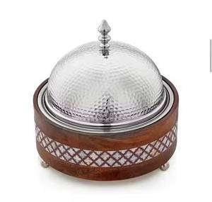 Plat de service de luxe en acier inoxydable fait main avec base en bois naturel pour buffet, chauffe-plats, service traiteur haut de gamme - Product Image 5