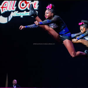 2025 uniformes de porristas de sublimación juvenil de alta calidad precio de fábrica diseño impreso nuevos uniformes de alegría para niños - Product Image 3