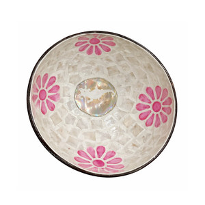 Vente en gros de bols en noix de coco gravés, adaptés aux végétaliens, durables, de haute qualité, uniques, polis, écologiques et artisanaux - Product Image 1
