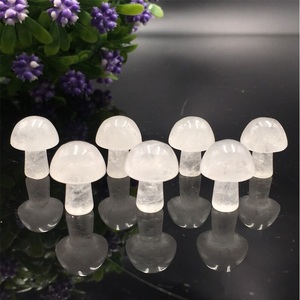 Pierre de guérison en quartz naturel transparent sculptée en forme de champignon pour la méditation Reiki, la décoration Feng Shui, vente en gros - Product Image 6