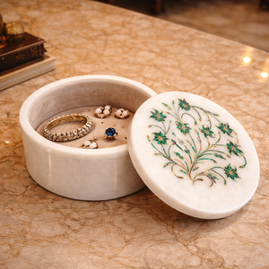 Boîte à bijoux en marbre blanc faite à la main avec incrustation florale en pierre, boîte à bibelots ronde en marbre, boîte de rangement de luxe avec incrustation de pierres semi-précieuses - Product Image 3