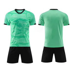 Uniformes de fútbol juvenil de secado rápido con servicio OEM personalizado Diseño de sublimación Ropa deportiva de fútbol Chándal Estilo Uniforme de nombre del equipo - Product Image 1