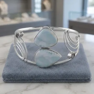 Bracelet manchette en argent sterling 925 avec larimar bleu naturel, motif volute orné, fait main, style statement - Product Image 4