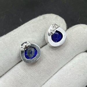 Boucles d'oreilles clous en argent sterling Lapis Lazuli taille rose, délicates, style bohème, forme cœur, bijoux minimalistes, certifiées IGI, pour anniversaire et fête - Product Image 3