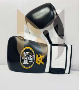 Guantes de Entrenamiento de Boxeo Último Modelo Sin Aros |   Dedo Completo |   Cierre de Gancho y Bucle |   Cuero Genuino |   Absorción de Humedad |   Tamaños de 8oz a 18oz - Product Image 1