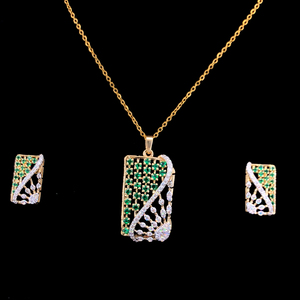 จี้ทองคำแท้ชุบทอง 14KT ได้รับการรับรองจาก IGI ประดับเพชรธรรมชาติทรงบริลเลียนต์ น้ำหนัก 1.01 กะรัต สี FG ความสะอาดระดับ VVS-VS เครื่องประดับอันหรูหรา - Product Image 1