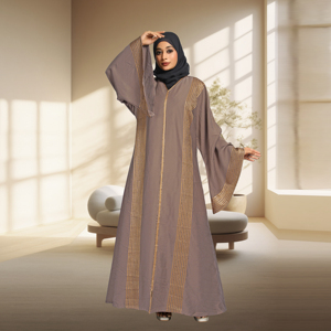ชุดอาบายะห์อิสลามแบบเรียบง่ายสำหรับวันอีด ผ้าไนดา ระบายอากาศได้ดี น้ำหนักเบา ตกแต่งด้วยลายเส้นแนวตั้ง ดีไซน์แขนทรงปีกค้างคาวแบบสบายๆ - Product Image 3
