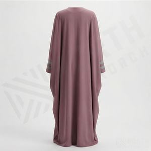 Services OEM – Meilleur design, couleur personnalisée, Abaya en satin modeste, robe longue islamique respirante à séchage rapide pour femmes – Lot en promotion - Product Image 2