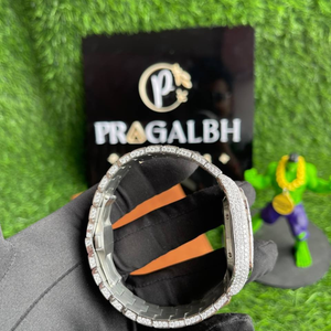 Reloj de Lujo Automático con Esqueleto de Moissanita Totalmente Cubierto de Diamantes, Caja Cuadrada de Acero Inoxidable, Zafiro, Resistente al Agua, Estilo Diamante - Product Image 5