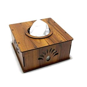 Boîte à mouchoirs en bois artisanale avec logo personnalisé et design décoratif contemporain découpé - Product Image 4
