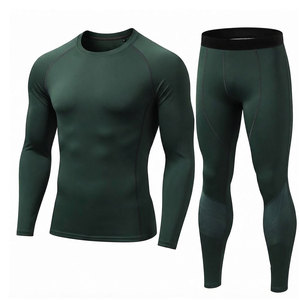 Ensemble de vêtements de compression confortables, à séchage rapide et extensibles, pour les séances d'entraînement actif et les exercices. - Product Image 1