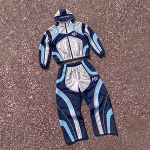 2026 New New Customized Logo Reflective Jogging Nylon Nylon Tracksuit Mens Windbreaker Tracksuit for Men - Product Image 2