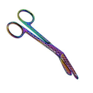 Tijeras para Vendajes de Primera Calidad, Hechas a Medida con Acero Quirúrgico de Alta Precisión, para Uso Médico y de Primeros Auxilios - Product Image 1