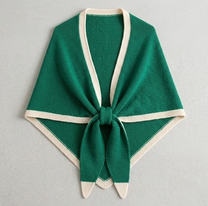 Châle en tricot acrylique haut de gamme Bestella pour femme, couleur unie, grande boucle, longue cape avec design Joker style décontracté pour le printemps et l'hiver - Product Image 1