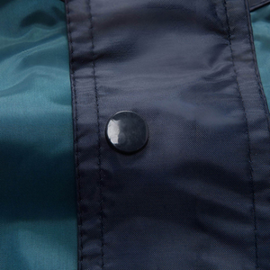 Traje Impermeable Premium con Forro de Malla Transpirable, Tela de Poliéster, Uso en Exteriores, Traje Resistente a Tormentas de PVC - Product Image 4