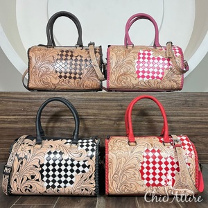 Bolsos de Viaje de Cuero Genuino con Diseño Floral y Cuadros Rosas y Blancos, Bolsos de Gran Capacidad para Fin de Semana - Product Image 1