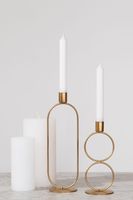Porte-bougie en métal unique avec un motif accrocheur pour la décoration de la maison et la mise en scène d'événements