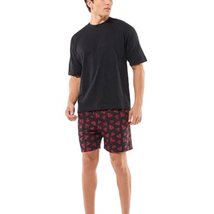 Pantalones Cortos de Playa para Hombre, Diseño Veraniego 2026, Estampados, Personalizados, 100% Poliéster, Corte Holgado, Estilo Urbano Moderno - Product Image 4