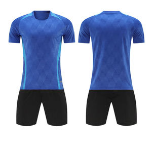 Ensemble de maillots de football à manches courtes respirants avec logo personnalisé, techniques de découpe automatisées pour les kits de vêtements de sport d'entraînement d'équipe - Product Image 3