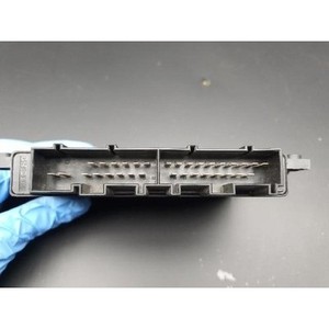 ชุดควบคุมระบบช่วยจอดรถ S-class ปี 2005-2013 มือสอง ของแท้ รหัส A2215406645 - Product Image 4