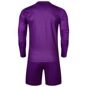 Tenues de football au design unique, prix abordable, couleur et taille personnalisées, uniformes de football de haute qualité - Product Image 2