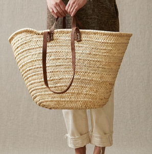 กระเป๋าถือสานมือจากโมร็อกโกพร้อมช่องหนังประดับหมุดและสายสะพายยาว - Product Image 3