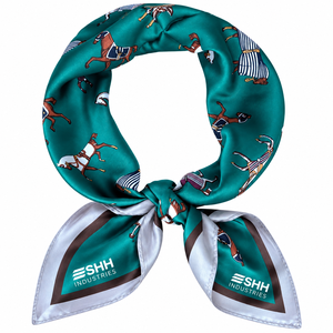 Pañuelo de satén para mujer con estampado ecuestre en verde azulado, diseño de caballo, tacto de seda, cuello cuadrado, borde en contraste, logotipo personalizado, accesorio de moda - Product Image 1