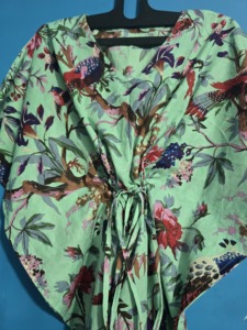 Caftán indio hecho a mano de algodón con estampado de pájaros, vestido ligero con estampado de pájaros, ropa de playa cómoda, estilo bohemio. - Product Image 4