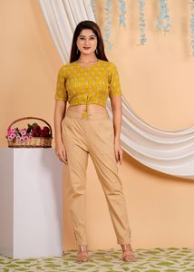 Kurti Anarkali imprimé floral moutarde et blouse régulière en coton à motifs floraux dorés, vêtements ethniques pour femmes, tenue décontractée et festive assortie - Product Image 6