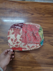 Corn husk clutch pouch Durable makeup pouch wholesale Soft portable puffer bag Lightweight cosmetic casecaseble Wholesale - Product Image 4