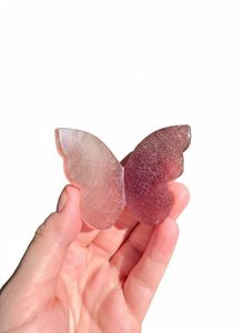 Vente en gros de quartz naturel fraise, ailes de papillon 3D sculptées dans le cristal, pierre énergétique, spécimen minéral de guérison, décoration de bureau - Product Image 5