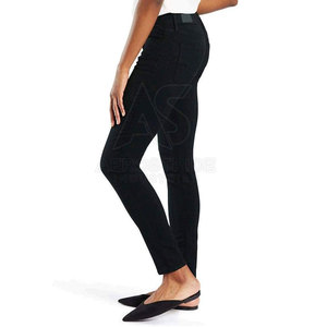Diseña tus propios pantalones vaqueros de cintura media, rectos, cómodos, transpirables, informales, de talla grande para mujer, en color liso. - Product Image 4