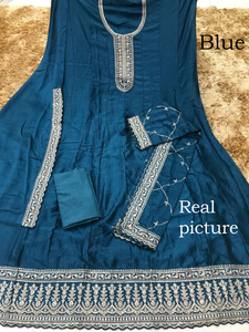 Moda India de Tendencia para Mujer, Kurti Anarkali Largo de Seda Banglory con Bordado, Vestido con Dupatta, Traje para Bodas y Fiestas - Product Image 3