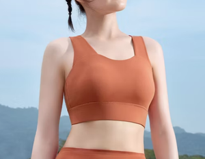 บราออกกำลังกายแบบไร้โครงสำหรับผู้หญิง ทรง Racerback รองรับปานกลาง พร้อมแผ่นเสริมที่ถอดออกได้ - Product Image 6