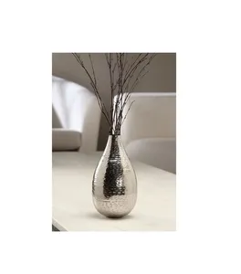 Elegante florero metálico para decoración de mesa central con flores artificiales para realzar la decoración de tu sala de estar - Product Image 6