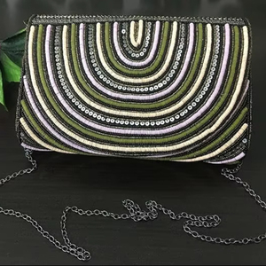 Pochette élégante à perles, sac à main de créateur abordable pour femme, idéal pour les mariages, les soirées et les occasions spéciales - Product Image 1
