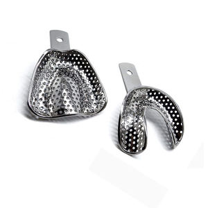 Bandeja de Impresión Dental de Acero Inoxidable, Perforada, Reutilizable y Precisa para Procedimientos Dentales en Clínicas, por Grip Surgical - Product Image 3