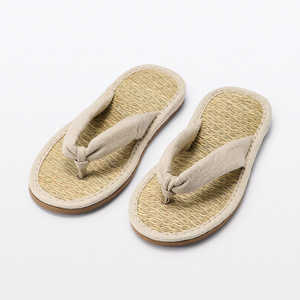 Handmade Straw <b>Slides</b> with Shell Flower Decoration Closed Toe Lightweight Heart Pattern Summer Breathable Indoor Outdoor Wear - Product Image 2