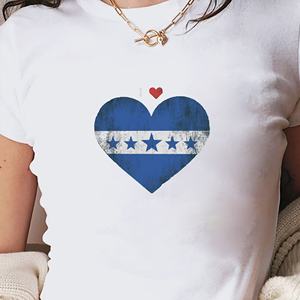 Camiseta corta de moda de mujer corazón Bandera de Honduras - Product Image 3