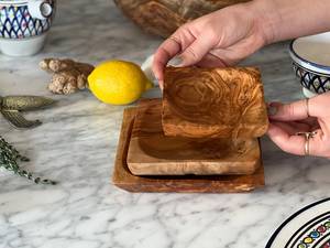 Plato de Servir de Madera Hecho a Mano de Primera Calidad, Plato de Madera Natural para Cocina, Comedor, Restaurante y Decoración del Hogar - Product Image 3