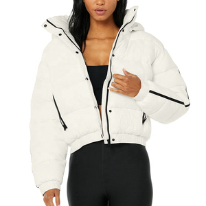 Private Label Outdoor Fashion Wear Women Casual Lightweight <b>Cropped</b> <b>Puffer</b> <b>Jacket</b> Solid Pattern Waterproof Windproof - Product Image 2