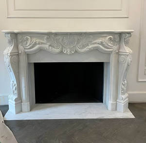 Chimenea de Pared de Mármol Art Deco Moderna con Marco de Piedra Tallada a Mano de Lujo y Calidad Superior para Interiores del Hogar - Product Image 1