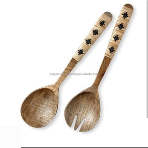 Juego de cucharas de arte MughalCraft Meena | Cucharas de mesa de madera pintadas a mano con esmalte Azul Real-dorado inspirado en patrones Heritage - Product Image 6