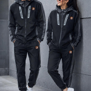 Survêtement à capuche noir pour homme, manches longues, fermeture éclair sur le devant, poches réfléchissantes, design sportif, polyester respirant, vêtements d'automne - Product Image 4