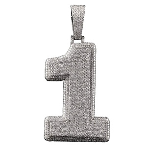 Colgante de Plata de Ley 925 Chapado en Oro con Letras y Números con Incrustaciones de Diamantes VVS y Moissanita, Estilo Hip Hop, para Hombre y Mujer, con Logotipo Personalizado - Product Image 1