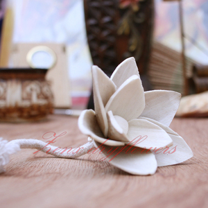 น้ำหอมปรับอากาศกลิ่นดอกไม้ทำจากไม้เทียมสำหรับรถทำจากผ้าฝ้าย - Product Image 3