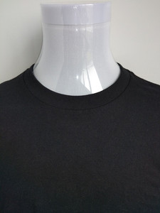 T-shirt pour homme à manches courtes personnalisé haut de gamme, noir uni, 100% coton, respirant, séchage rapide, coupe classique - Product Image 5